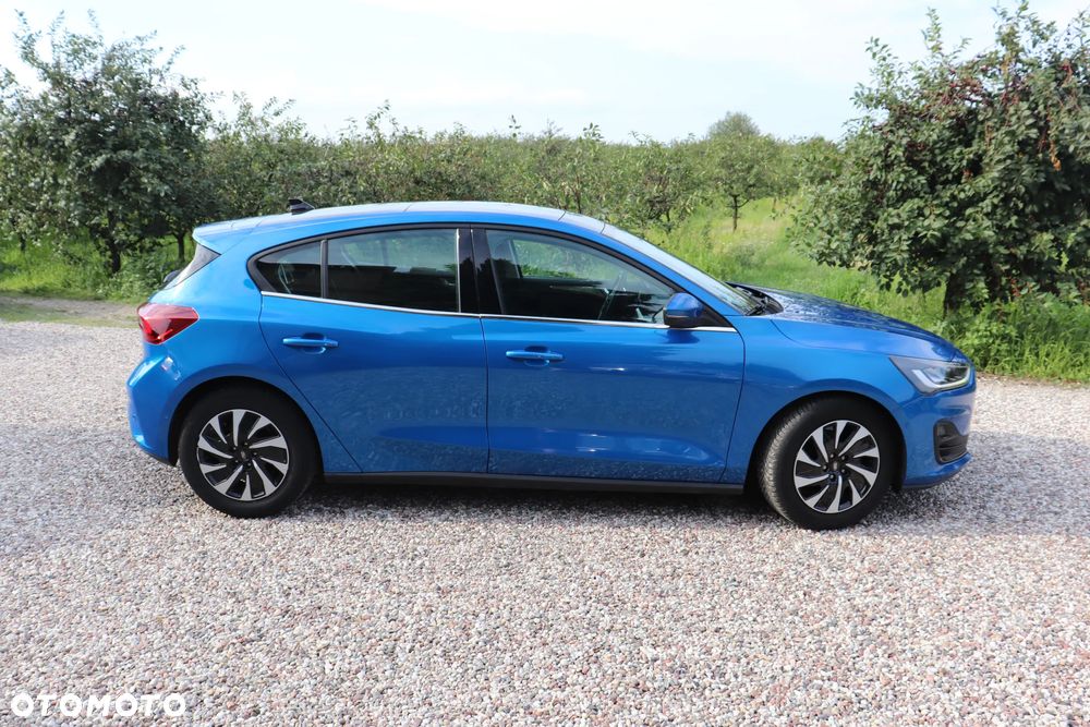 Ford Focus 1.5 EcoBlue Start-Stopp-System TITANIUM STYLE - 17