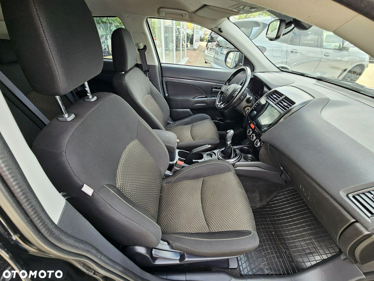 Mitsubishi ASX - 28