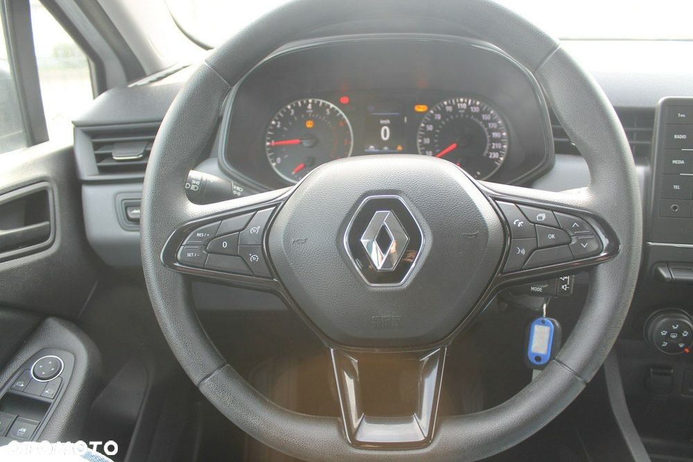 Renault Clio - 17