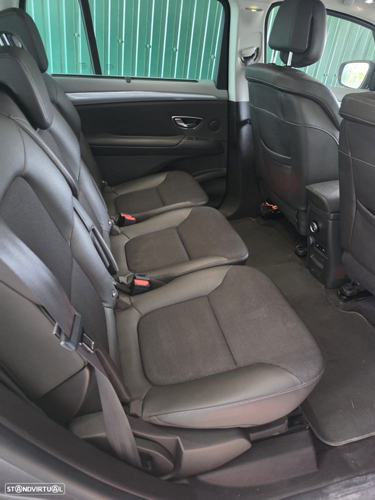 Renault Espace 1.6 dCi Initiale Paris EDC - 6