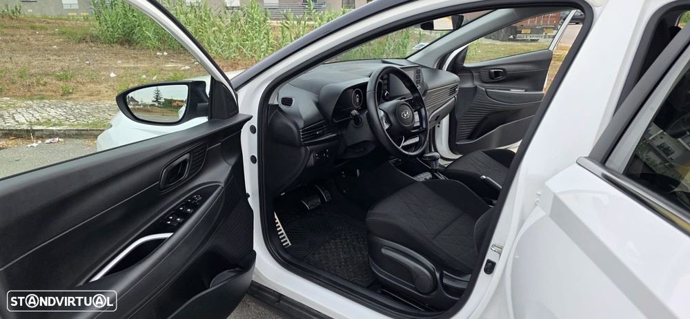 Hyundai Bayon - 10