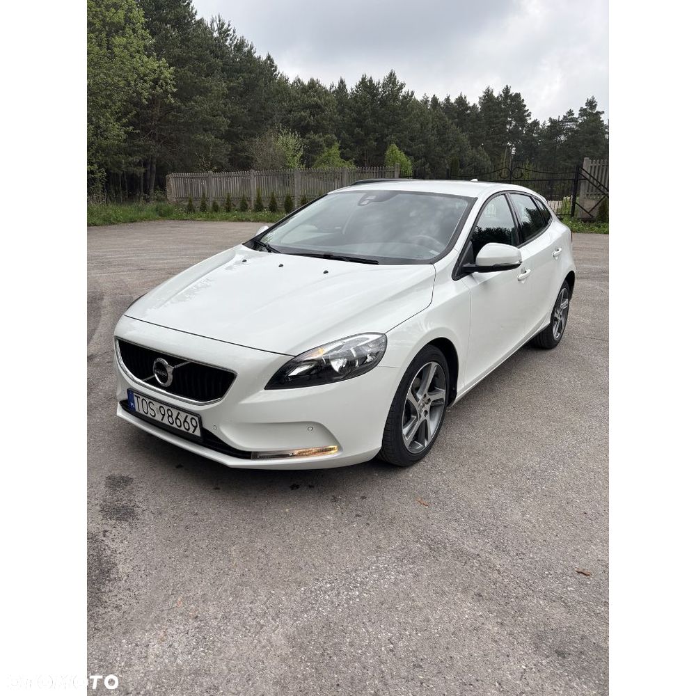 Volvo V40 D2 Kinetic - 1