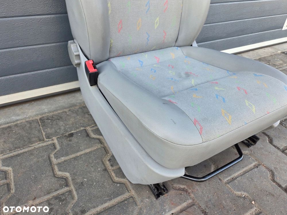 VW T5 T6 fotel kierowcy przód grzany INKA - 4