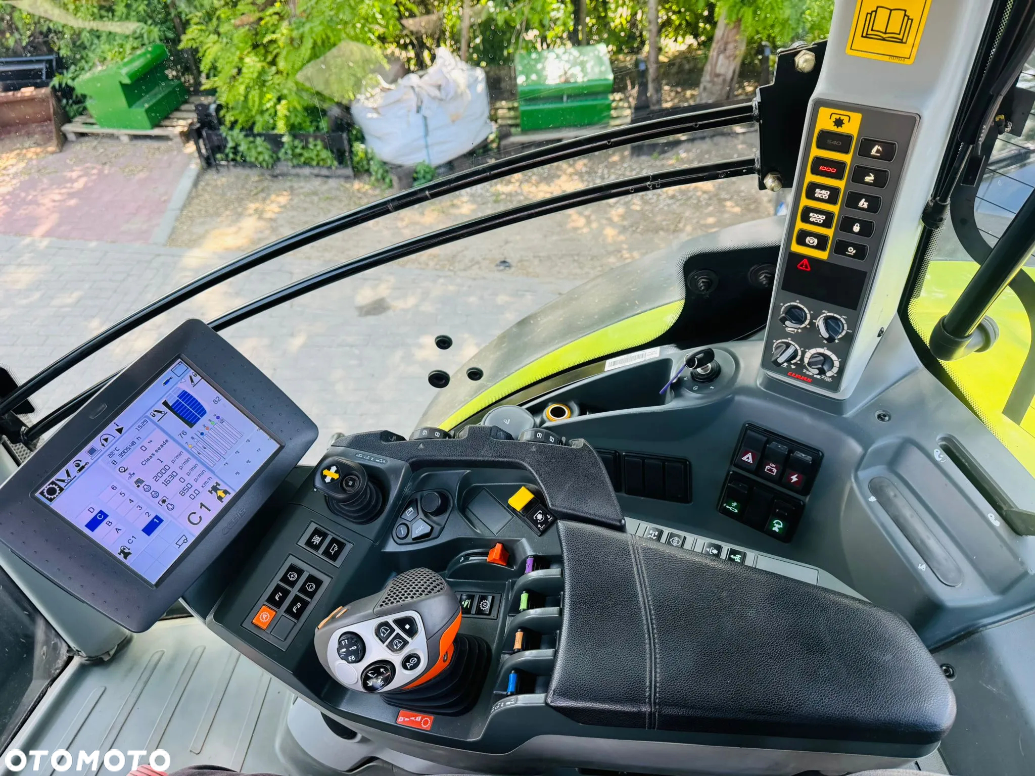 Claas Axion 850 - 14