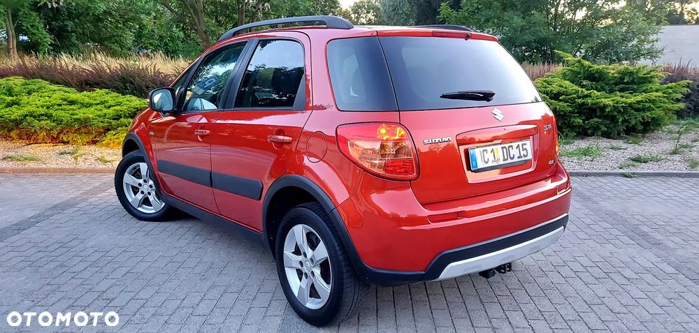 Suzuki SX4 2.0 DDiS 4x4 Style - 9