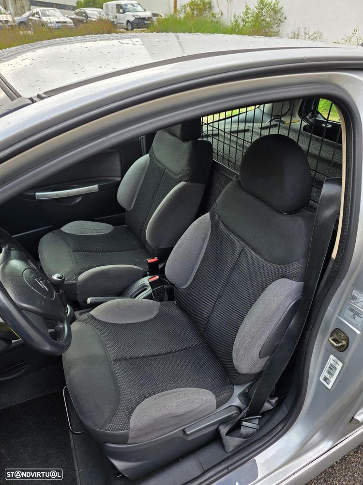 Citroën C2 1.4 HDi VTR - 12