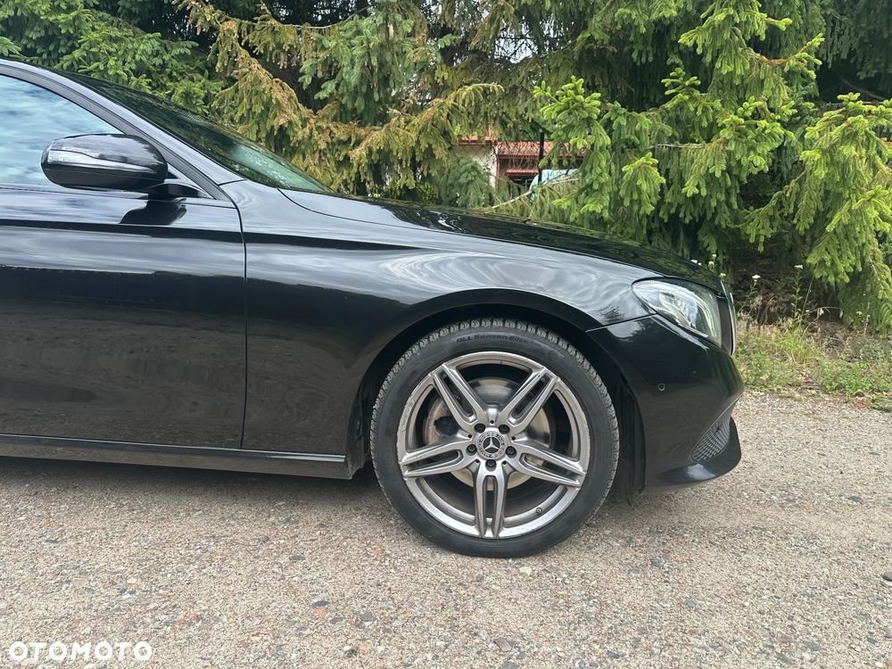 Mercedes-Benz Klasa E 220 d 9G-TRONIC - 5