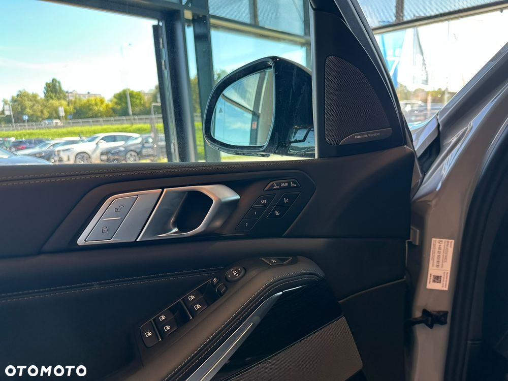 BMW X7 xDrive40d mHEV M Sport Edition sport - 18