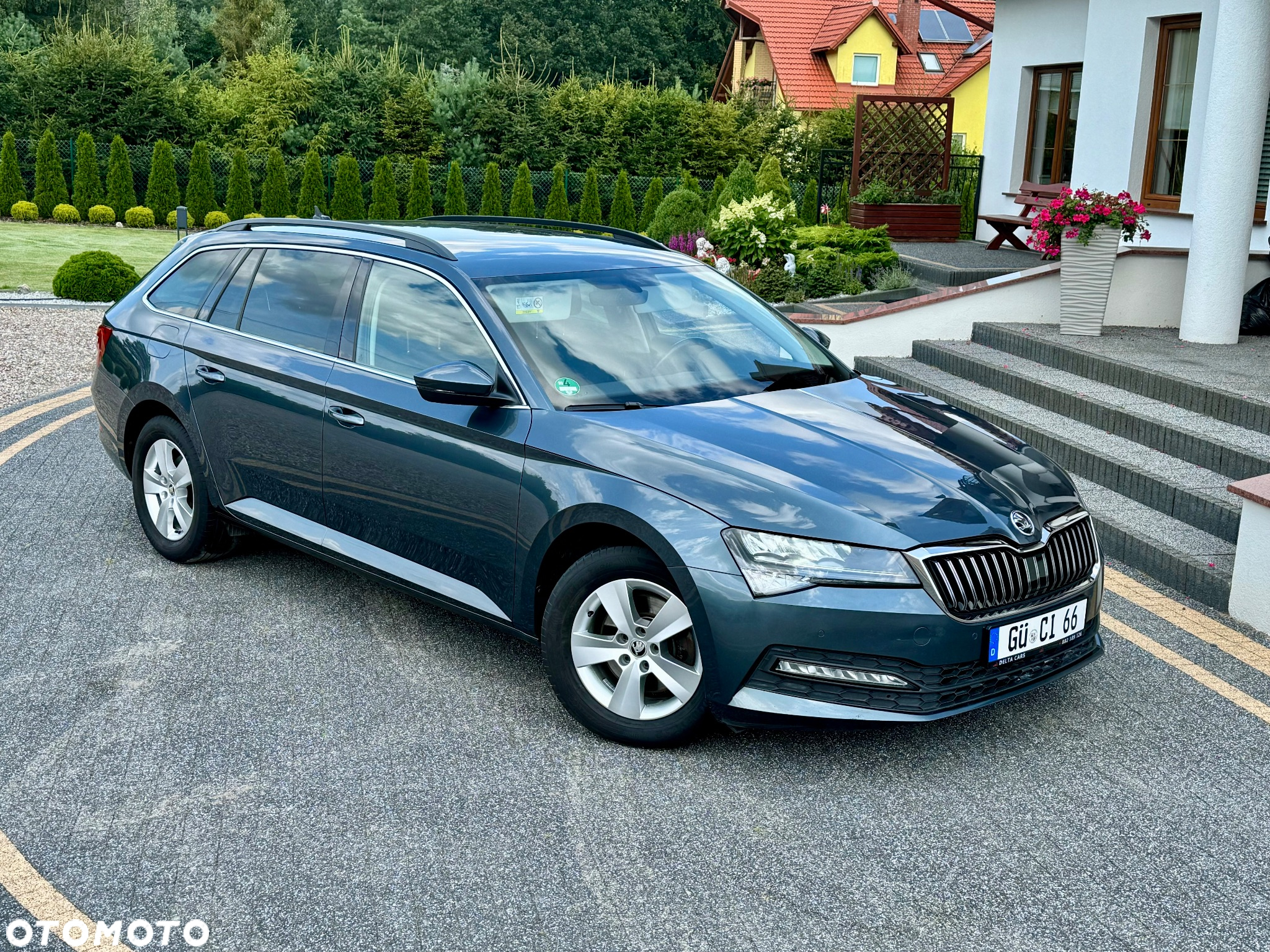Skoda Superb 2.0 TDI DSG Ambition - 13
