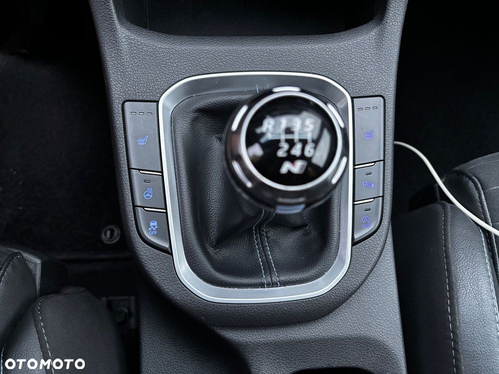 Hyundai i30 N - 23