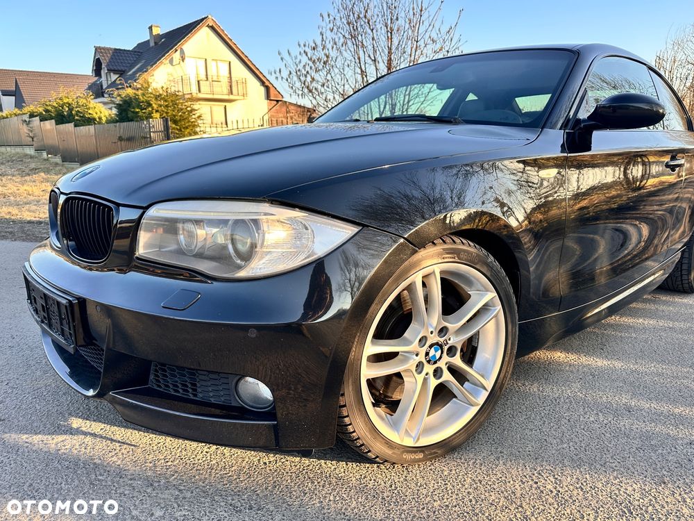 BMW Seria 1 123d DPF - 9