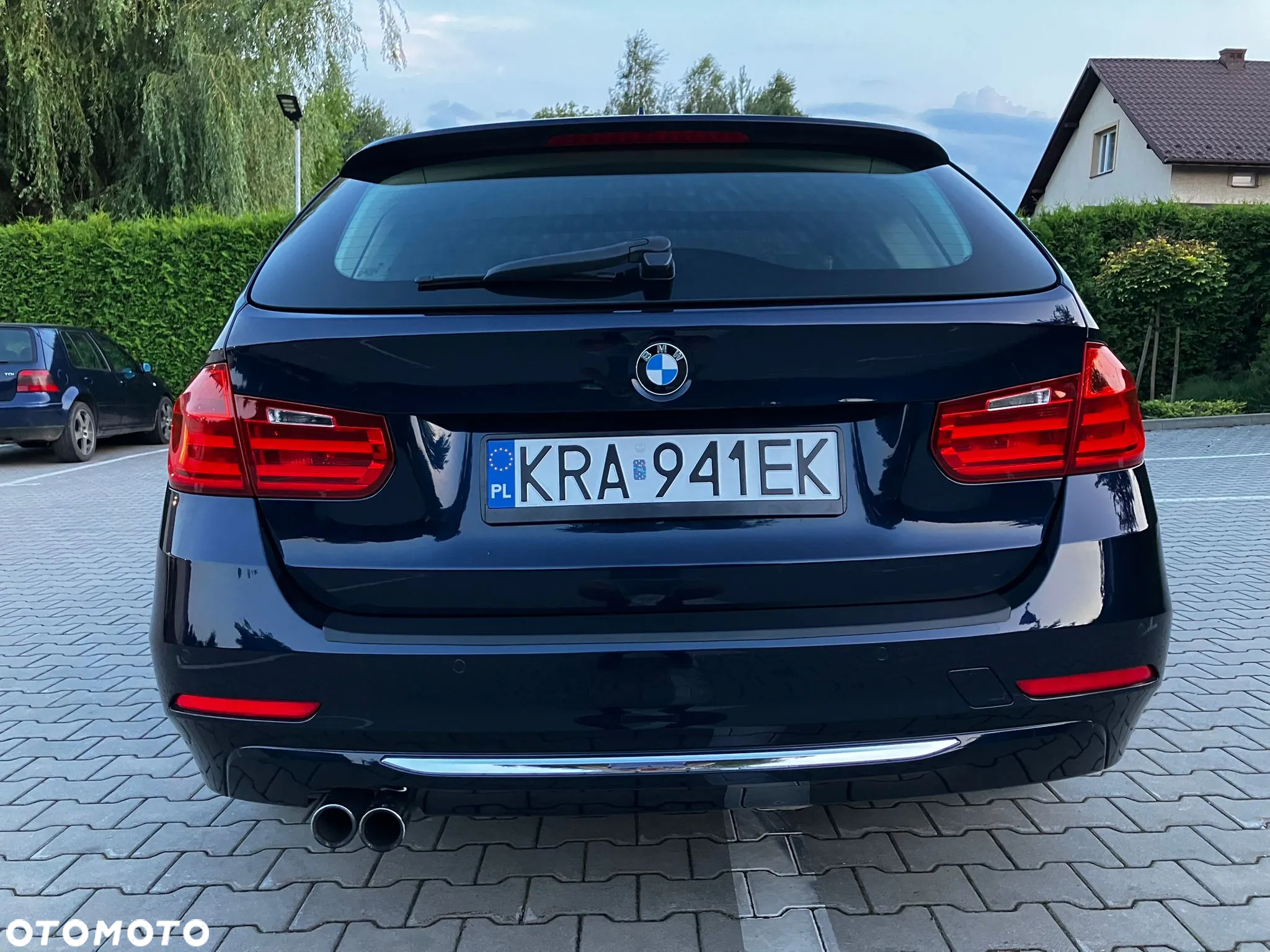 BMW Seria 3 328i Luxury Line - 36