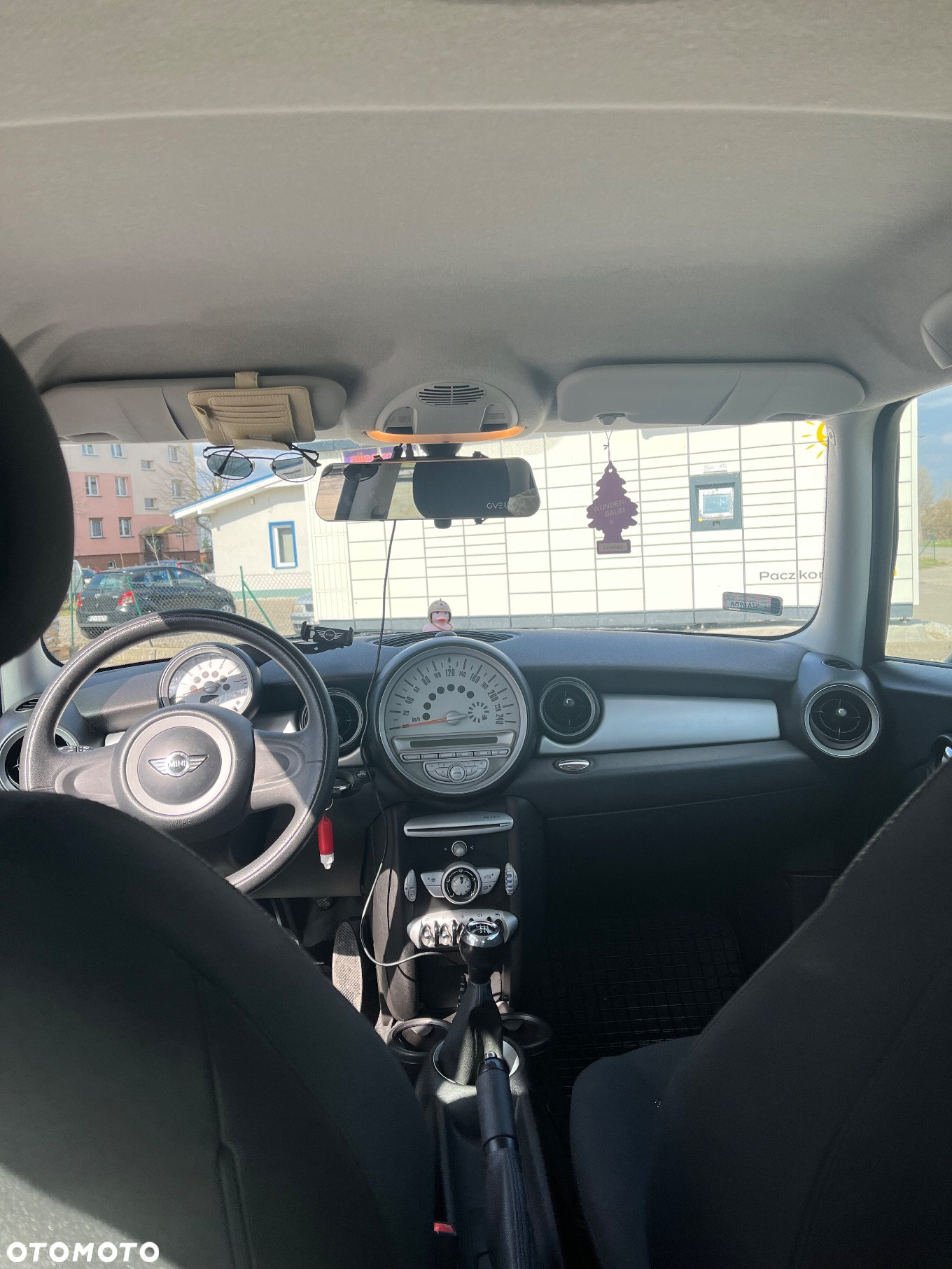 MINI ONE Standard - 9