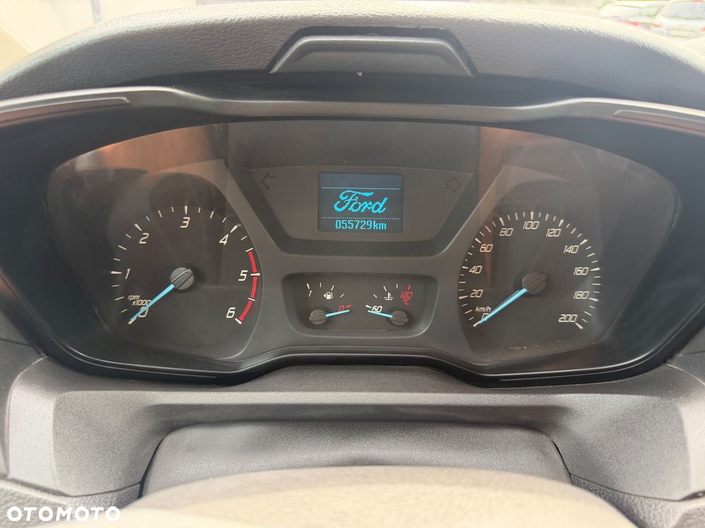 Ford Tranzit - 26