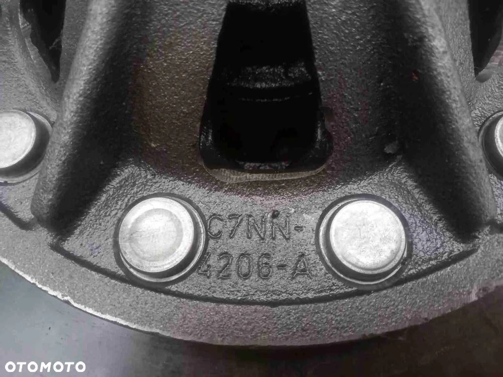 Atak 8x45 dyferencjał mostu tył tylnego New Holland 6640 - 4