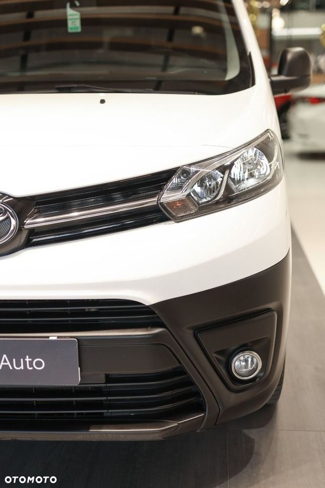 Toyota Proace Verso - 12