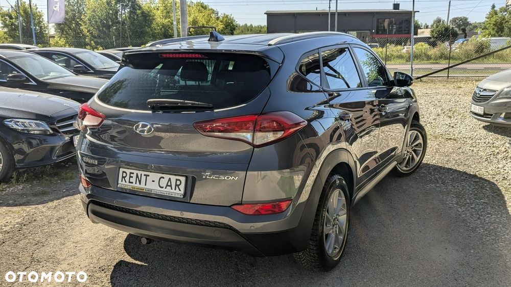 Hyundai Tucson blue 1.7 CRDi 2WD Advantage - 13
