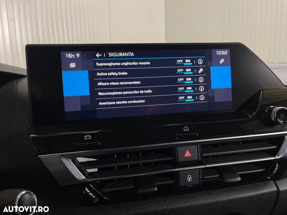 Citroën C4 BlueHDi 110 Stop&Start SHINE - 20