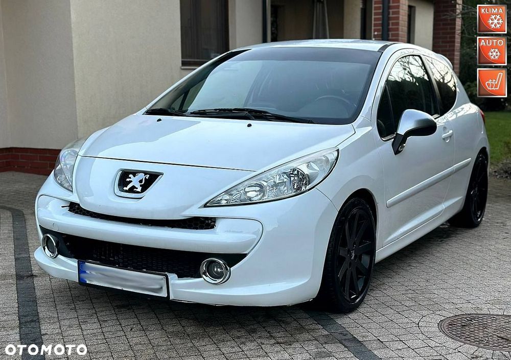 Peugeot 207 RC - 1