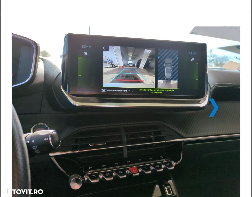 Peugeot 2008 1.2 L PureTech STT EAT8 GT Line - 13