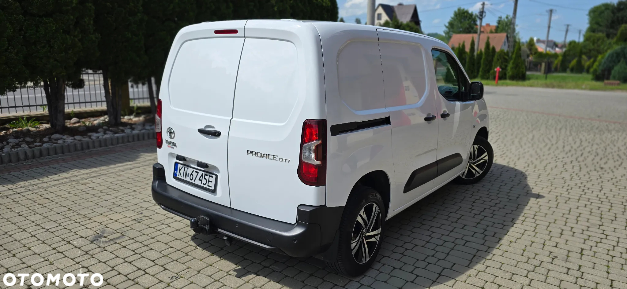 Toyota ProAce Kombi 1.5 D-4D Compact 2,6t - 4