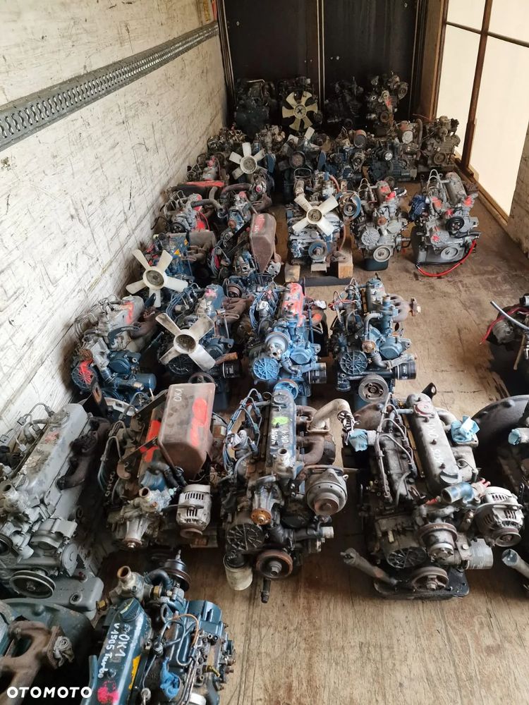 Silnik uszkodzony do remontu PERKINS, Deutz, JCB, głowica blok korbowód wał 100szt różne typy - 8