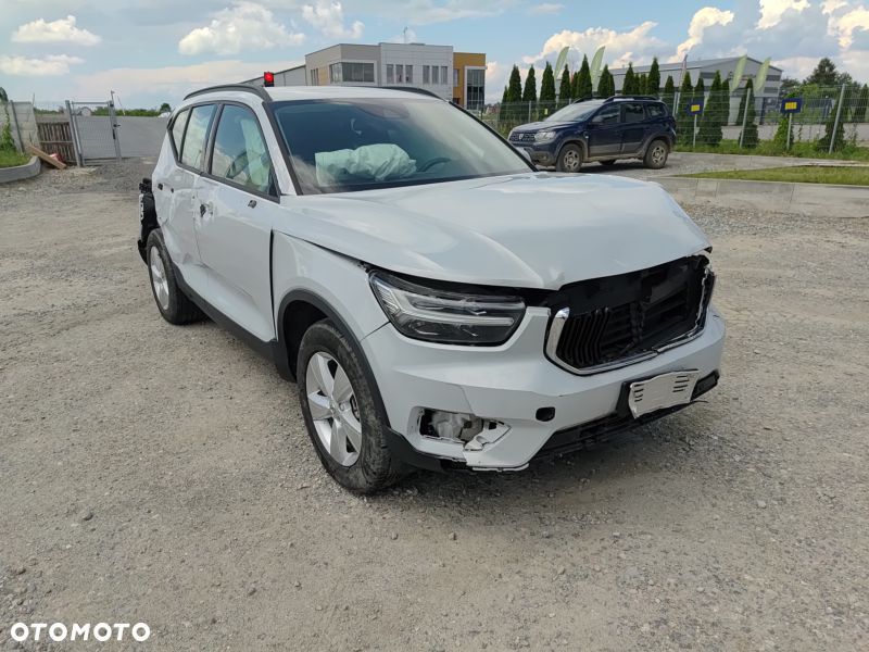 Volvo XC 40 - 2