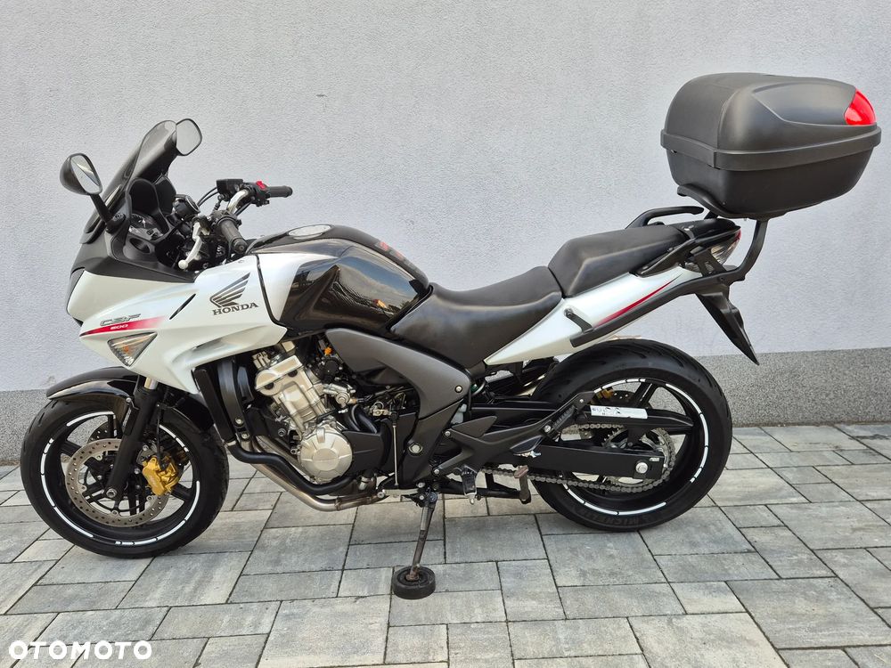Honda CBF - 3