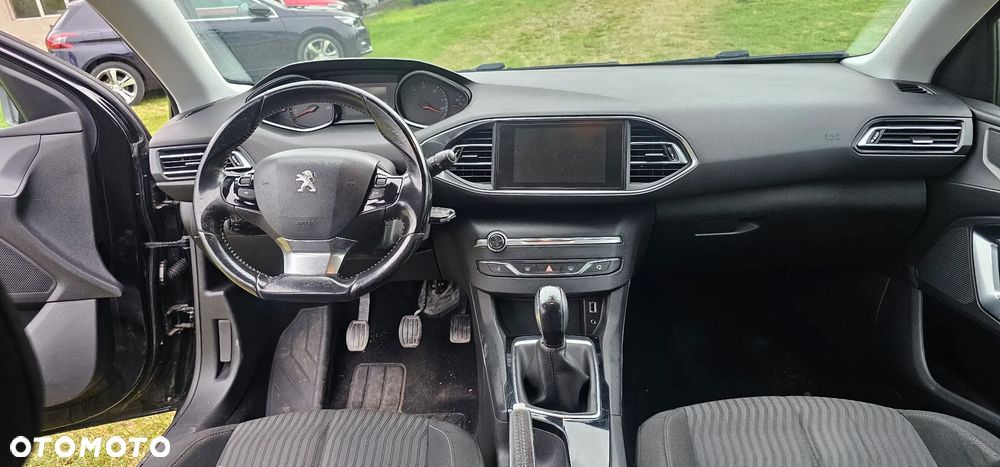 Peugeot 308 HDi FAP 92 Active - 8