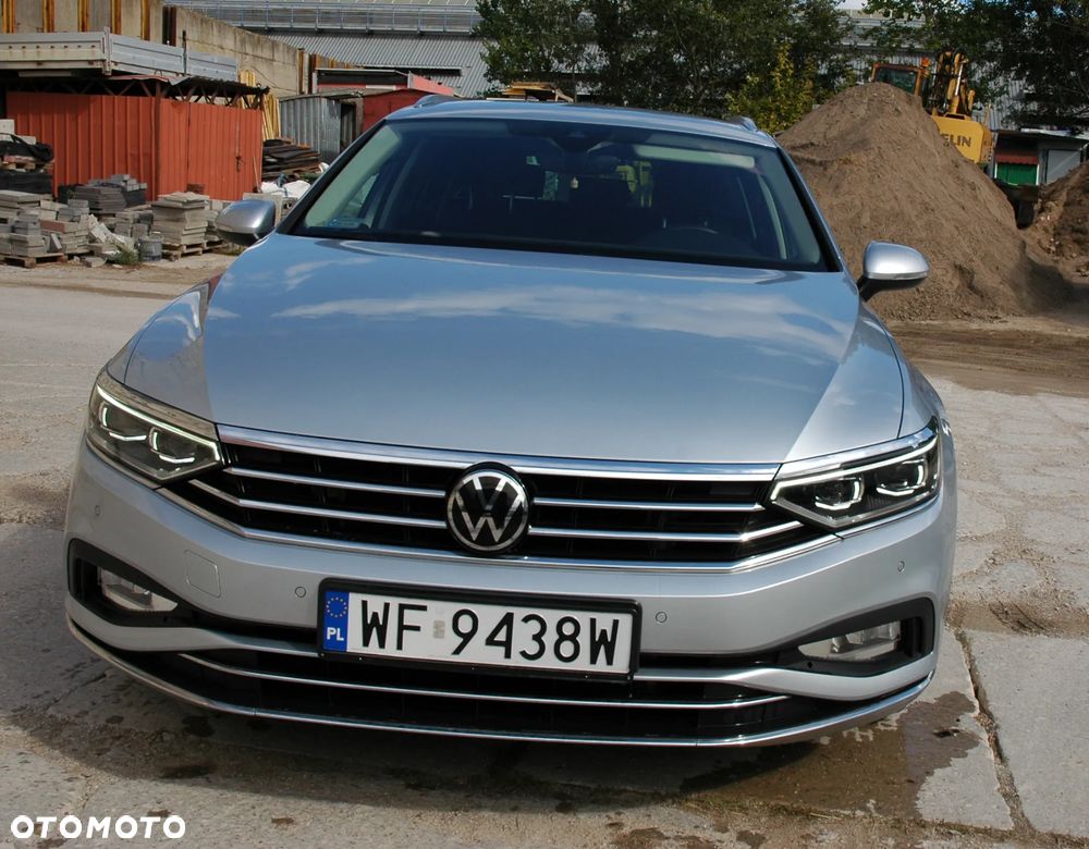 Volkswagen Passat - 31