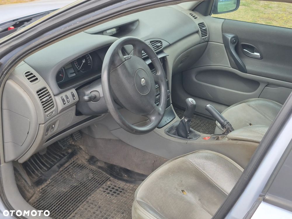 Renault Laguna - 5