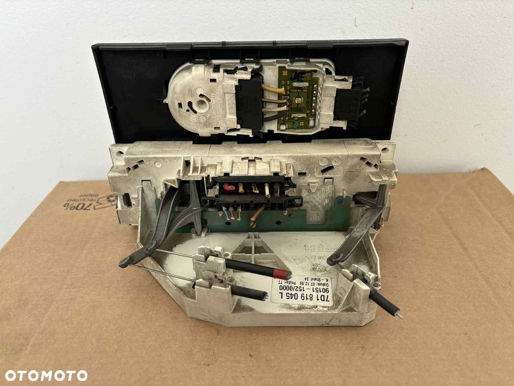 PANEL KLIMATYZACJI T4 1,9 DIESEL - 2