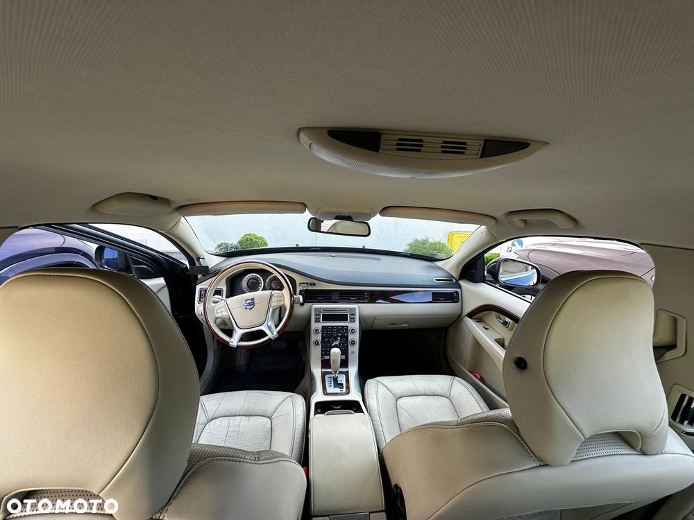 Volvo S80 - 14