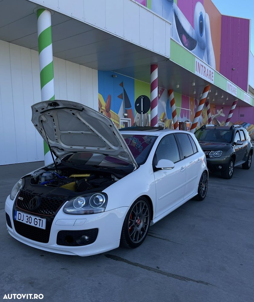 Volkswagen Golf 2.0 FSI GTI DSG 30 Edition - 11
