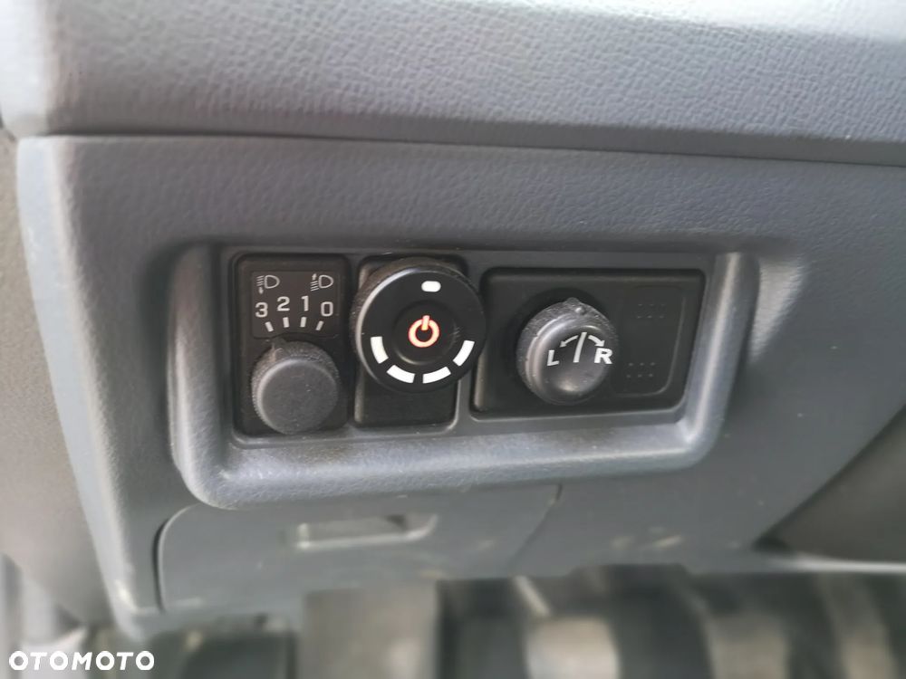 Nissan Primera Traveller 1.8 visia-plus - 6