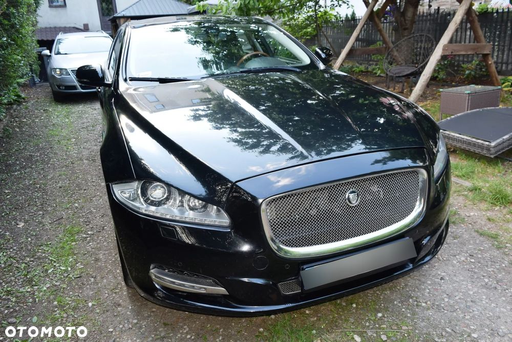 Jaguar XJ 3.0 D V6 Luxury - 17
