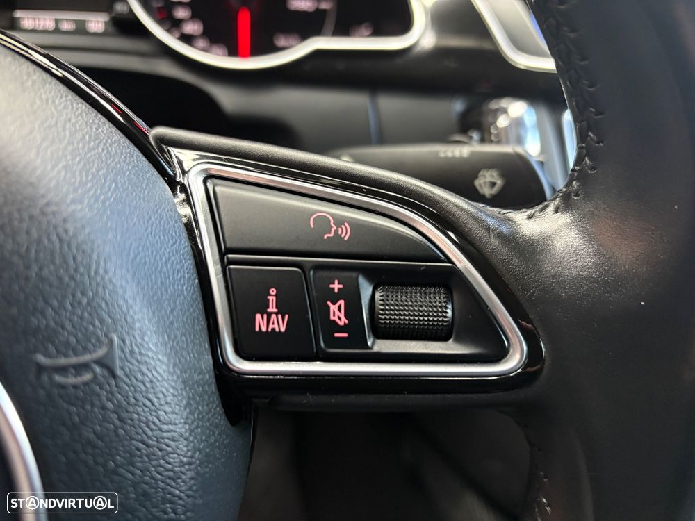 Audi A5 2.0 TDI quattro S tronic S-line - 43