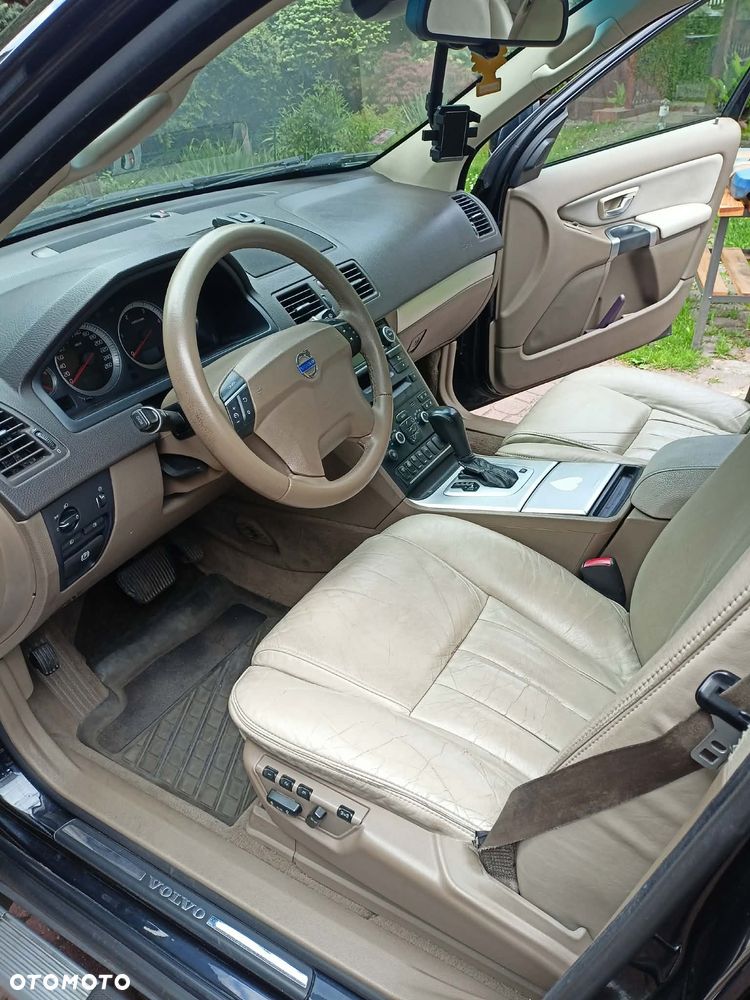 Volvo XC 90 - 4