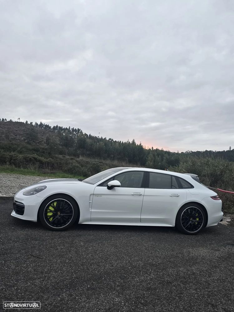 Porsche Panamera Sport Turismo Turbo S E-Hybrid - 5