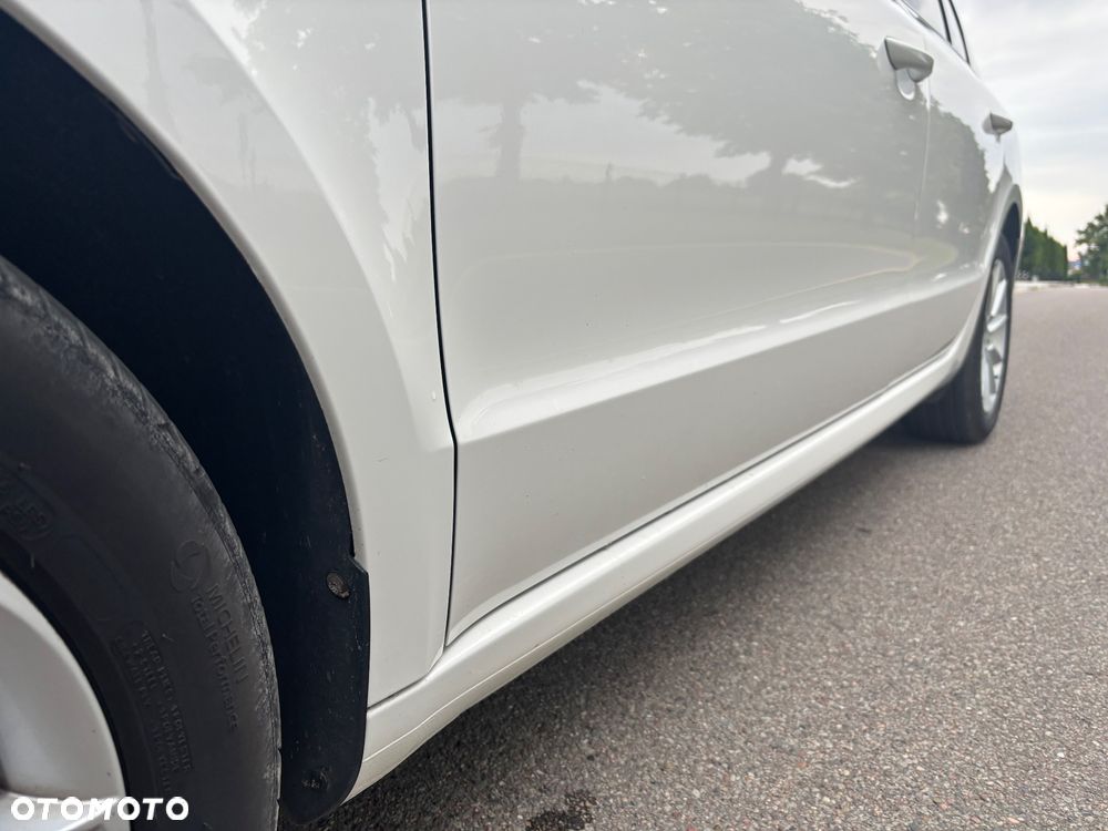 Skoda Superb 2.0 TDI Business DSG - 15