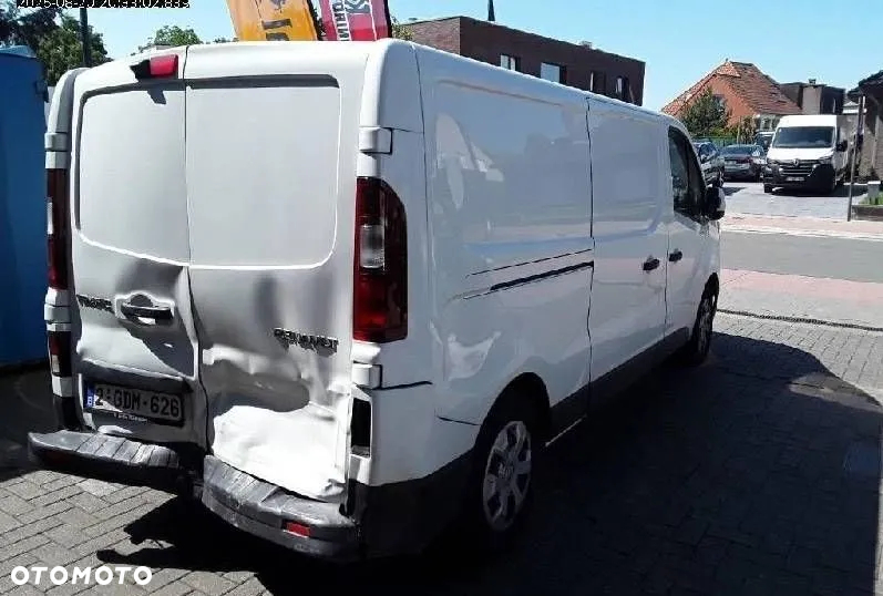 Renault Trafic - 11
