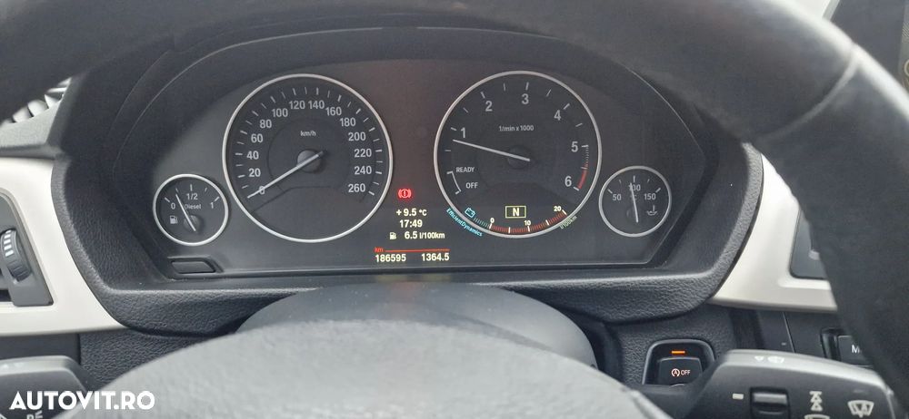 BMW Seria 3 320d DPF Aut. Edition Exclusive - 23