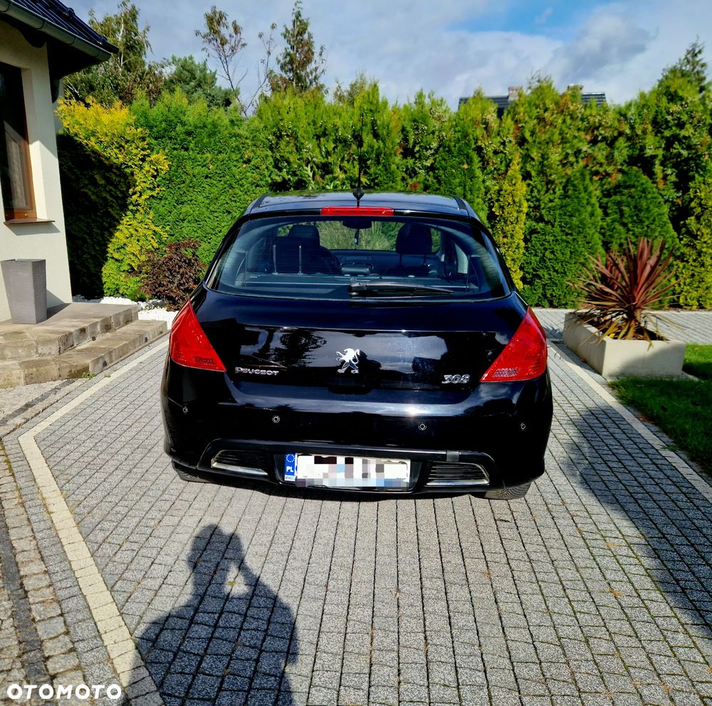 Peugeot 308 2.0 HDi Premium Plus - 6