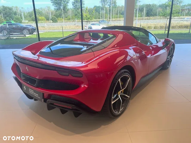 Ferrari 296 GTS - 6