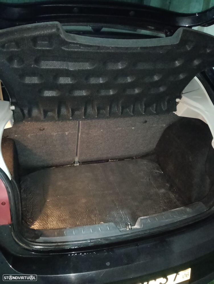 SEAT Ibiza 1.9 TDI Style DPF - 10