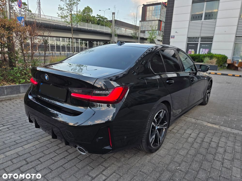 BMW Seria 3 320d xDrive mHEV M Sport - 5