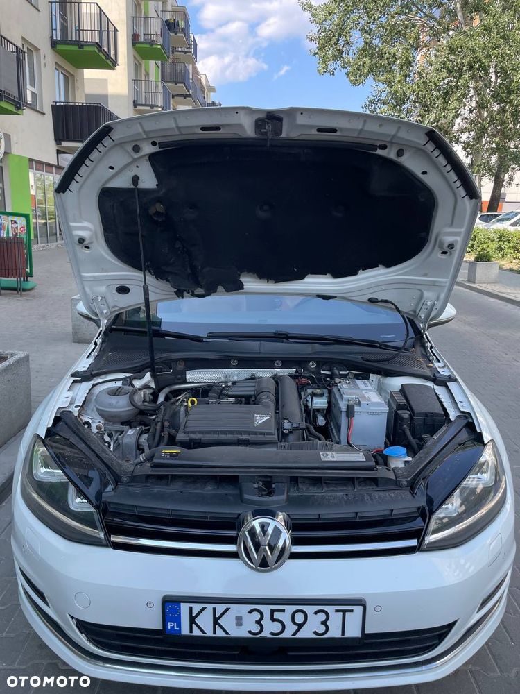 Volkswagen Golf 1.4 TSI BMT Highline - 32