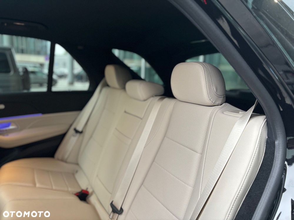 Mercedes-Benz GLE - 13