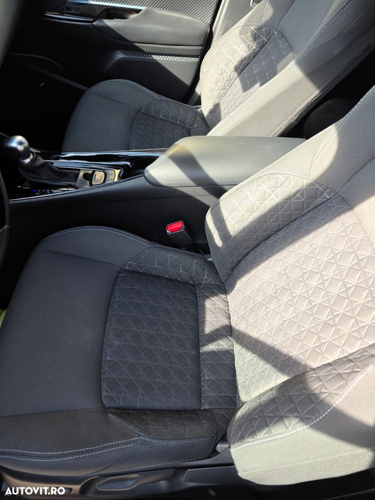Toyota C-HR 1.8 HSD 122 CP 4x2 CVT C-ult Style - 14