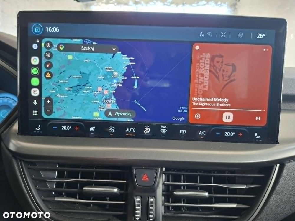 Ford Kuga - 16